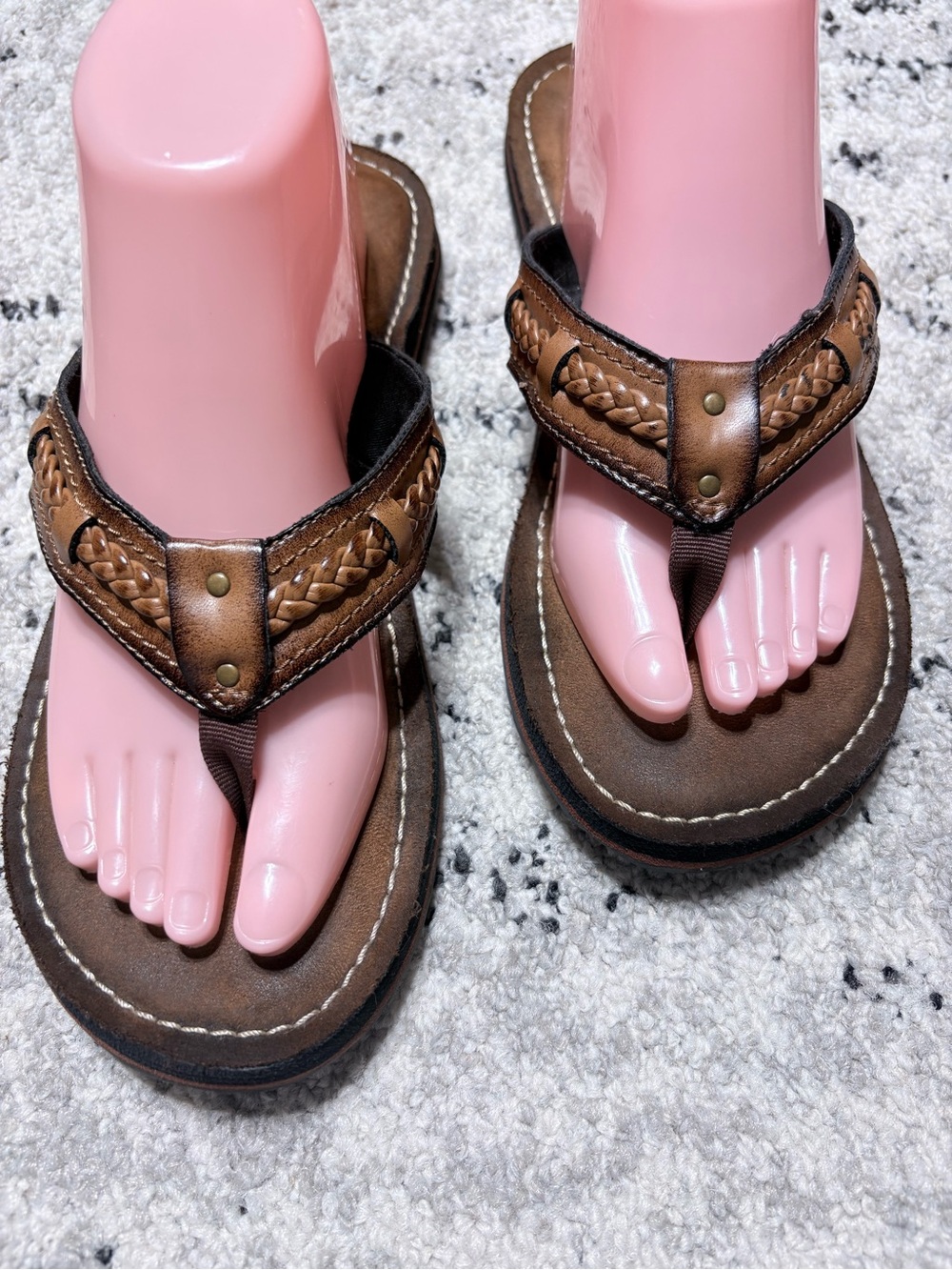 Clarks Collection Thong FENNER NERICE Honey Flip Flop Sandals Womens Size 10 M